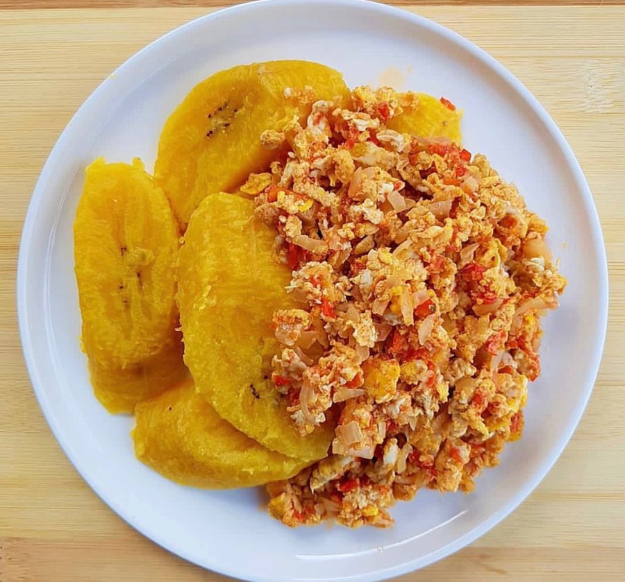 Boiled-Plantain-Egg-Sauce
